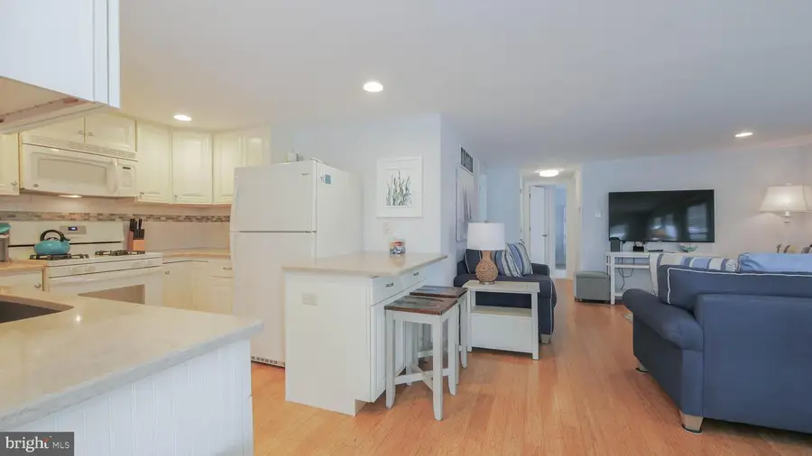 11 E Mercer Ave #9, Harvey Cedars, NJ 08008 - #3