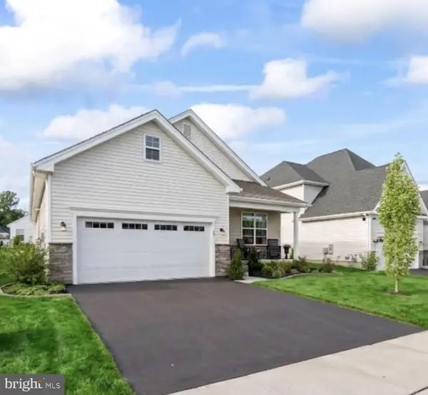 38 Keeneland, NEW EGYPT, NJ 08533