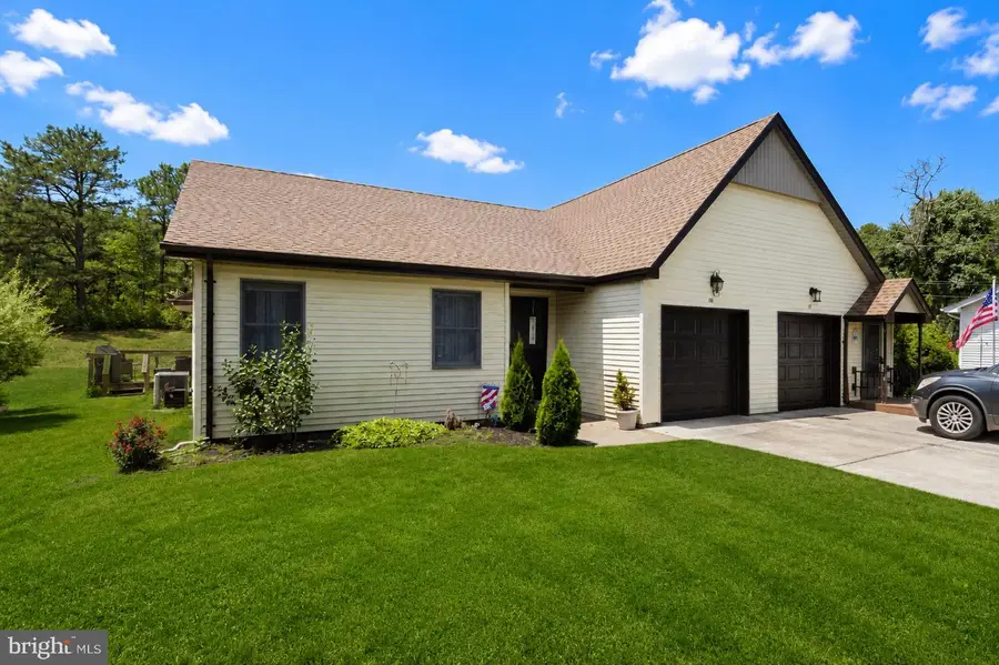 10 Cedar Ave, Manahawkin, NJ 08050 - #2