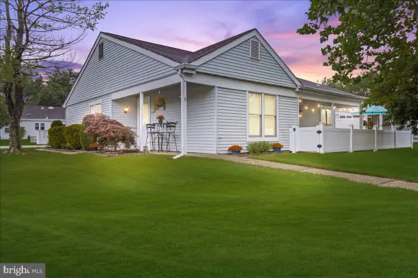 917a Liverpool Cir #917a, MANCHESTER TOWNSHIP, NJ 08759