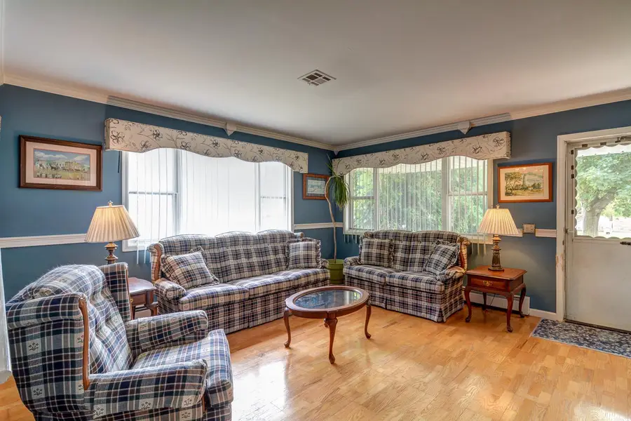 9 Madras Ct, Toms River, NJ 08757 - #2