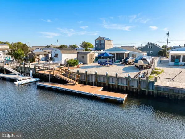 14 S Los Angeles Dr, TUCKERTON, NJ 08087