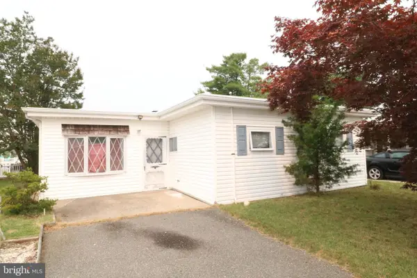 40 W Anchor Dr, TUCKERTON, NJ 08087