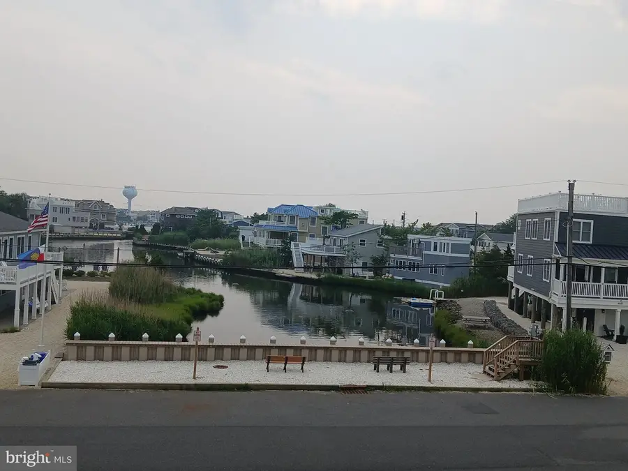 11 W Essex Ave, Harvey Cedars, NJ 08008 - #2