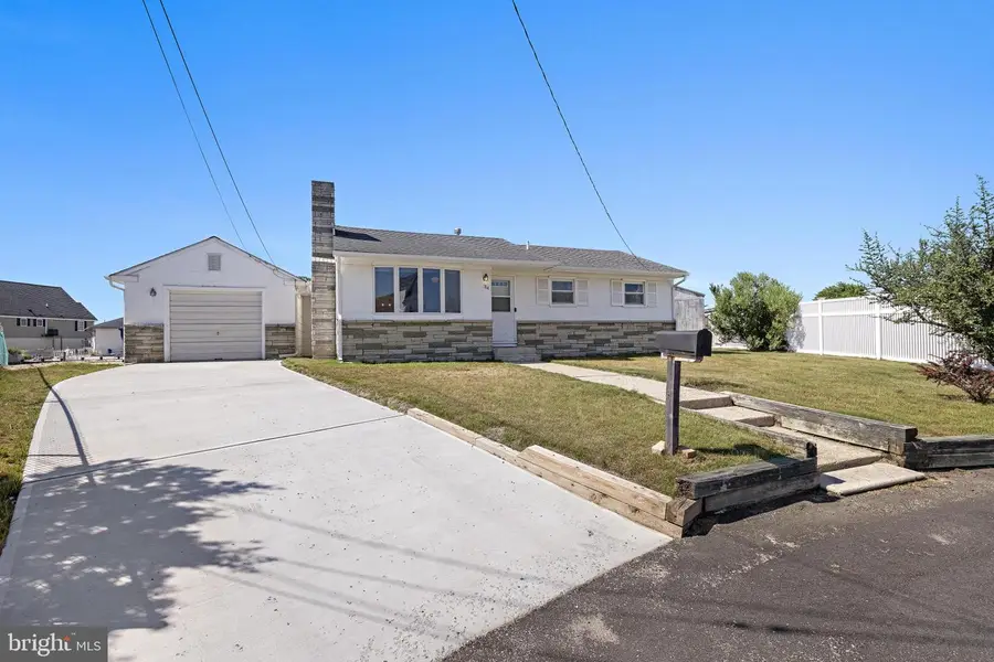 34 Lake Singleton Ct, Tuckerton, NJ 08087 - #2