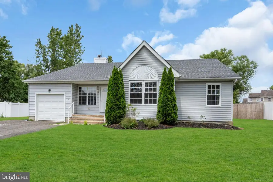 114 Oneida Lake Dr, Little Egg Harbor, NJ 08087 - #2