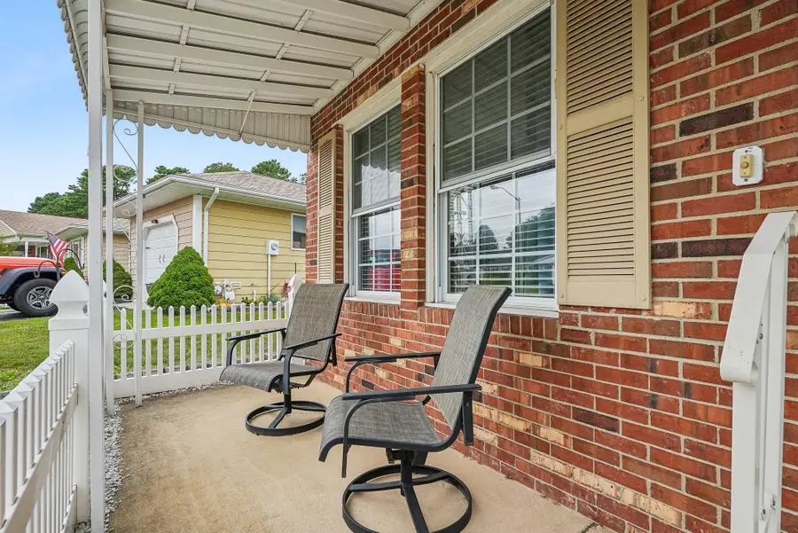 423 Costa Mesa Dr, Toms River, NJ 08757 - #2