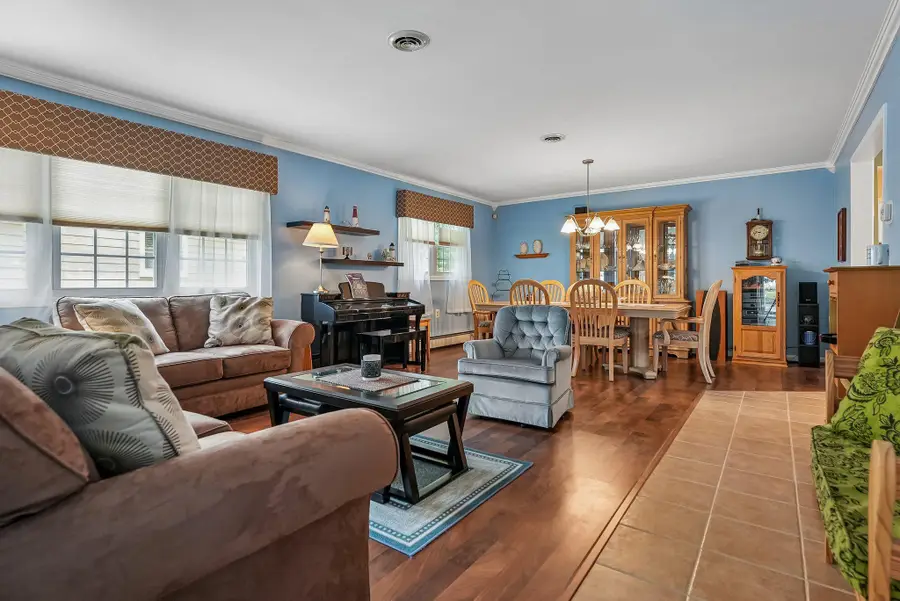 423 Costa Mesa Dr, Toms River, NJ 08757 - #3