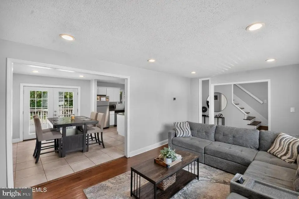 555 Brookside Dr, Toms River, NJ 08753 - #1