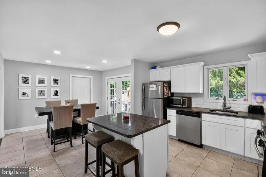 555 Brookside Dr, Toms River, NJ 08753 - #2