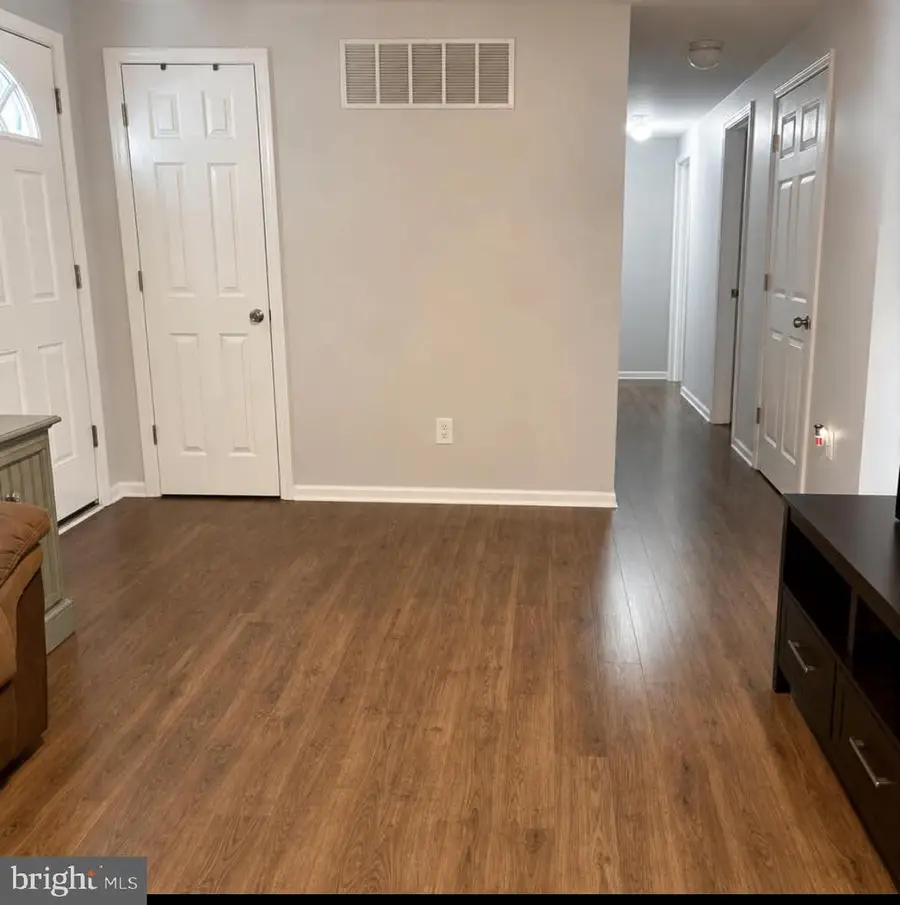 1039 Clearwater Ave, Manahawkin, NJ 08050 - #3