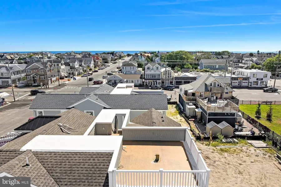 318 Third St, Beach Haven, NJ 08008 - #3