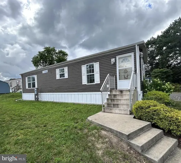 701 7th St, JACKSON, NJ 08527