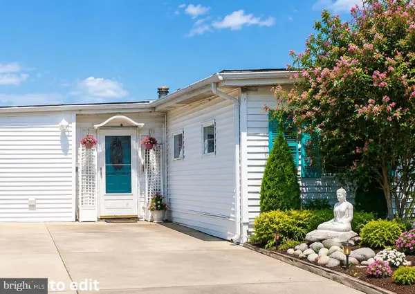 109 E Mohawk Dr, TUCKERTON, NJ 08087