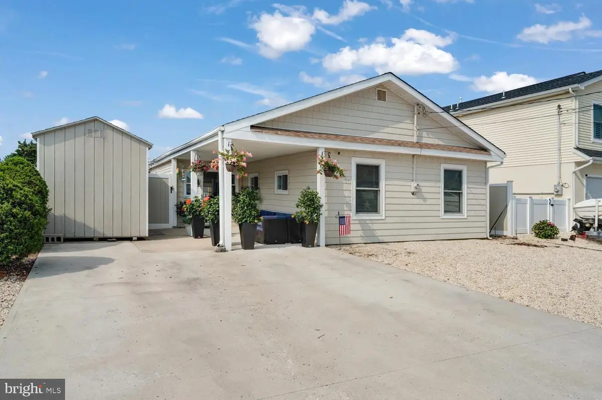 15 W Mullica Rd, Little Egg Harbor, NJ 08087 - #1