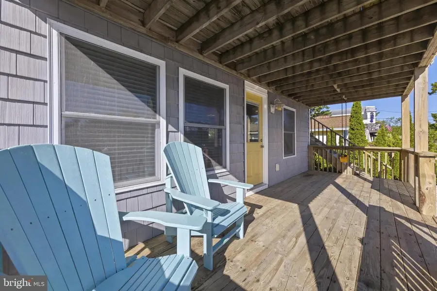 21 E 9 St, Barnegat Light, NJ 08006 - #3