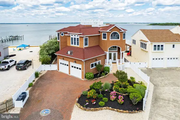 11 W 51st St, LONG BEACH, NJ 08008