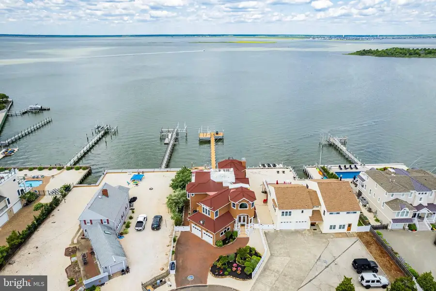 11 W 51st St, Long Beach, NJ 08008 - #2