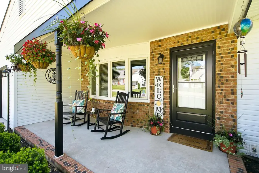 160 Stowaway Rd, Manahawkin, NJ 08050 - #2