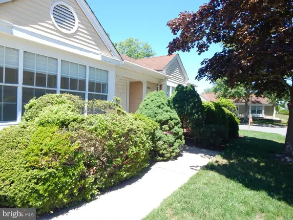1173 Thornbury Ln #b, MANCHESTER TWP, NJ 08759