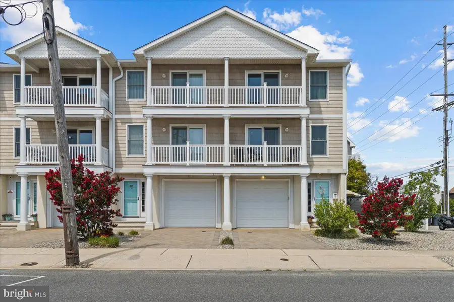 304 Halsey Ave #e, Seaside Heights, NJ 08751 - #3