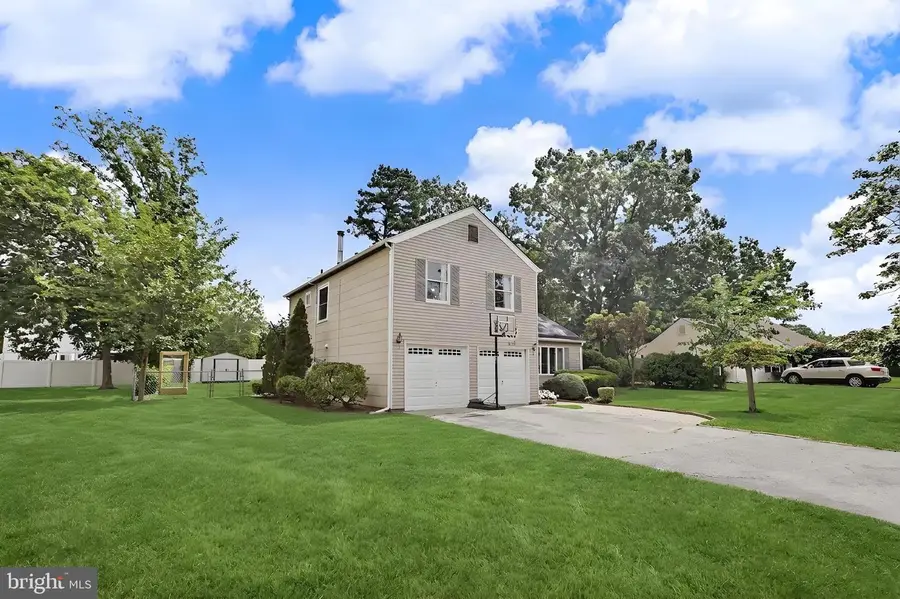 1005 Eastwind Ave, Toms River, NJ 08753 - #3