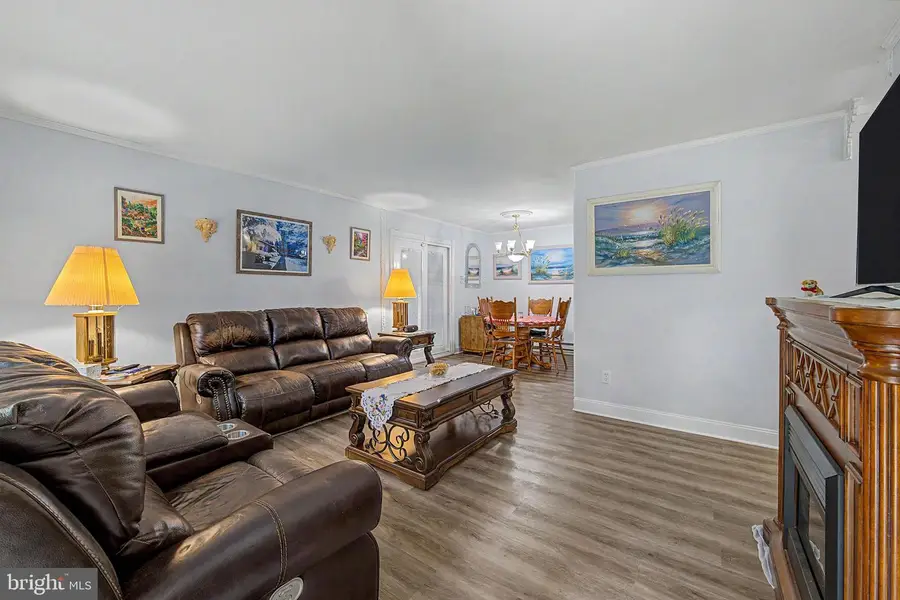 7 Driftwood Dr, Little Egg Harbor, NJ 08087 - #3