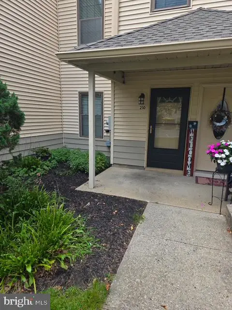 210 Begonia Ct, JACKSON, NJ 08527