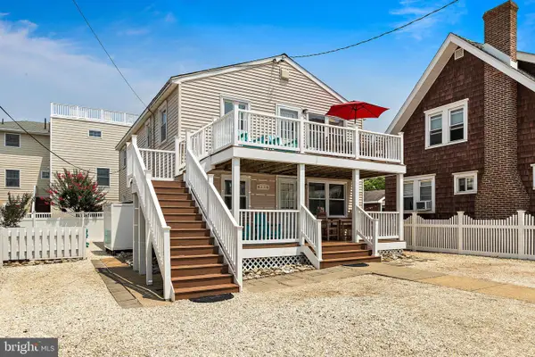 25 E 49th St, LONG BEACH TOWNSHIP, NJ 08008