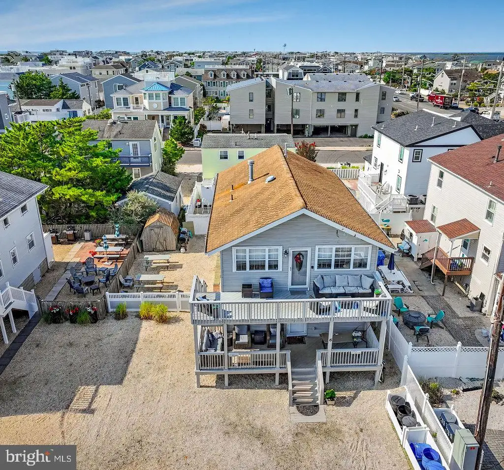 6 E 35th Street #b St, Long Beach Township, NJ 08008 - #1