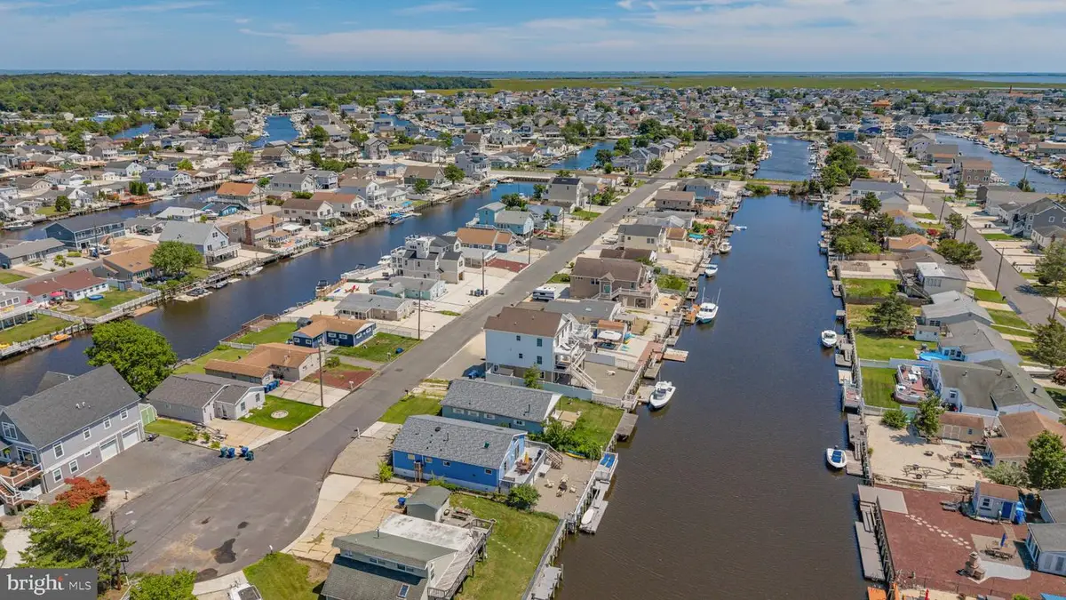 33 W Mullica Rd, Little Egg Harbor, NJ 08087 - #1