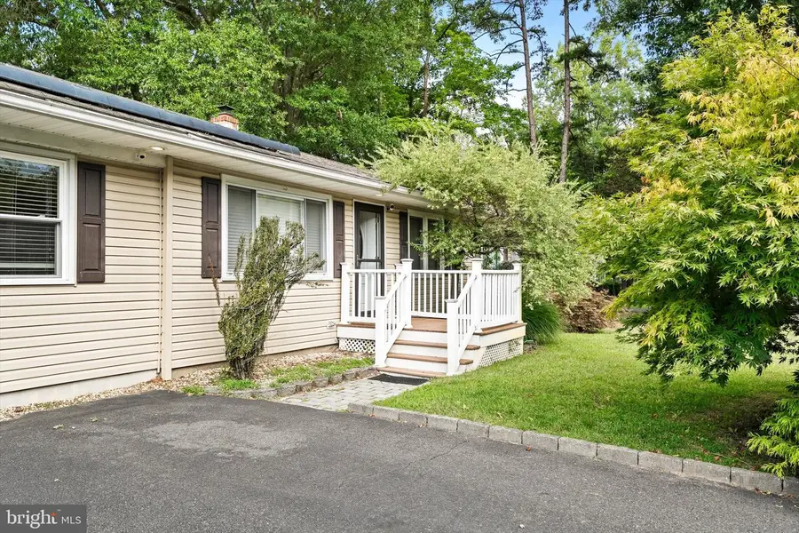 41 Cedar St, New Egypt, NJ 08533 - #3