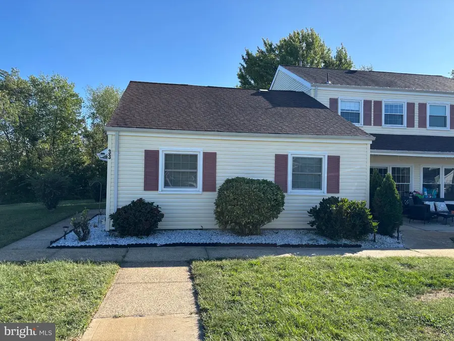 33 Mediterranean Ct, Barnegat, NJ 08005 - #2