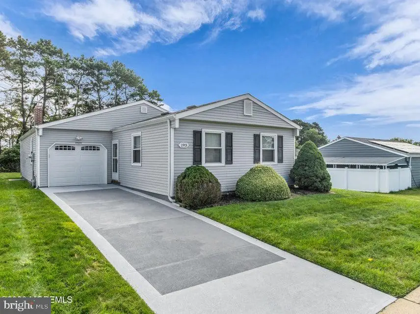 193 Torrey Pines Dr, Toms River, NJ 08757 - #1