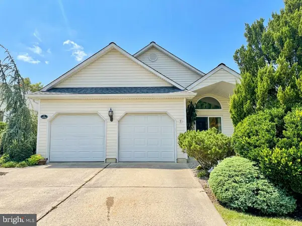 57 Summerhill Dr, MANAHAWKIN, NJ 08050