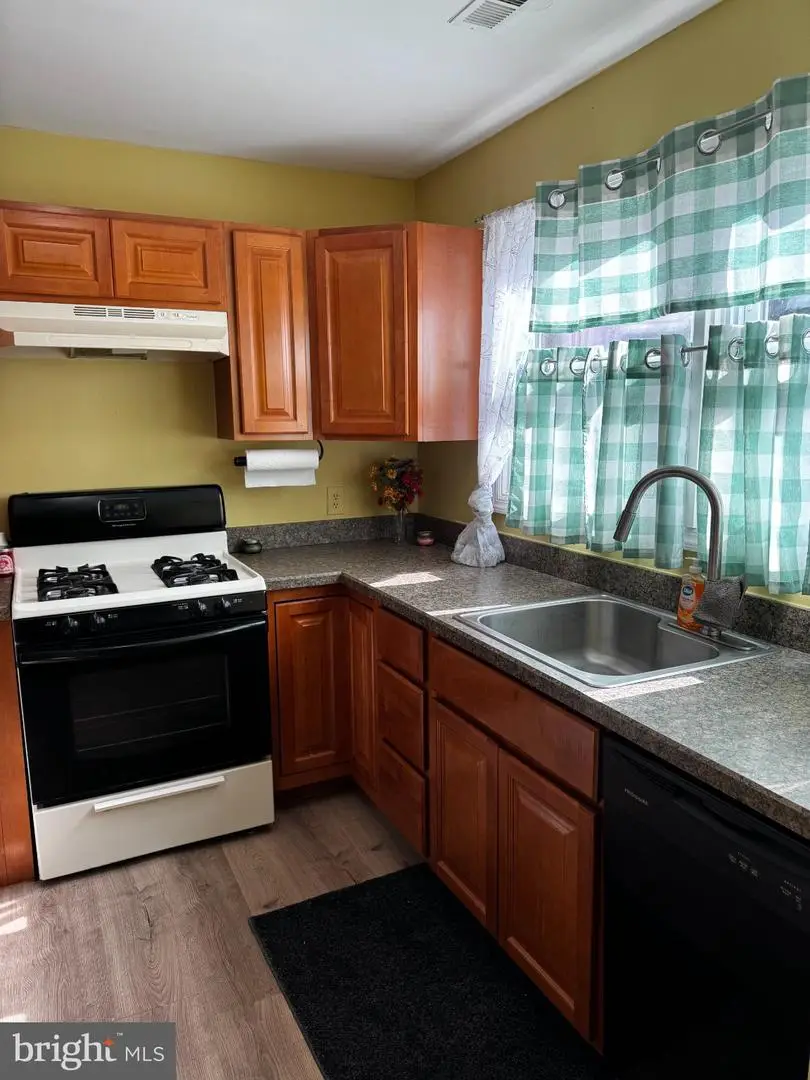 16 Pin Oak Ln, Little Egg Harbor, NJ 08087 - #2
