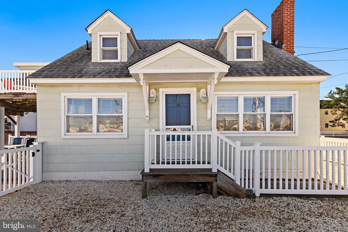 7 E 21st St, Long Beach Township, NJ 08008 - #1