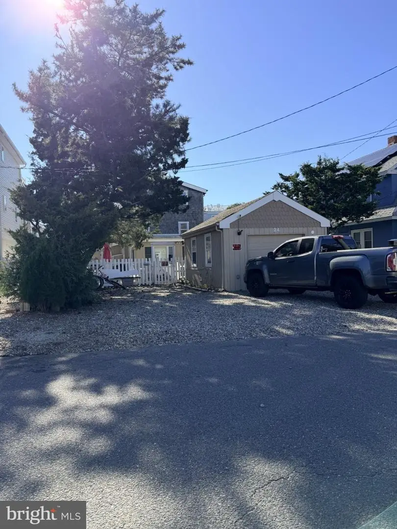 24 15th St, Surf City, NJ 08008 - #1
