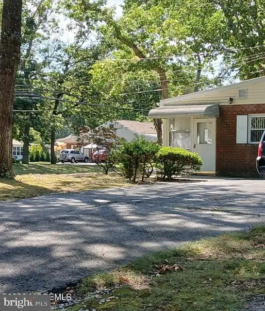 4 Cedar St #a, TOMS RIVER, NJ 08757