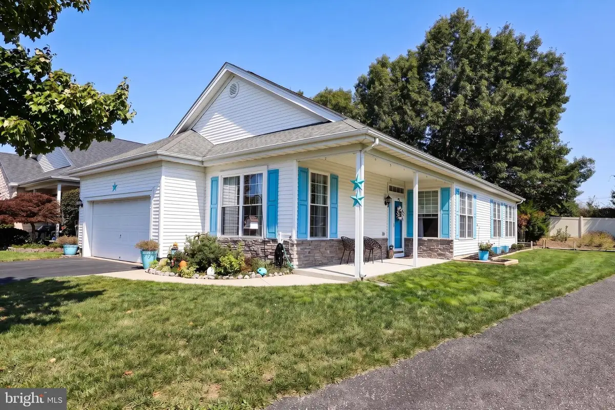 11 Robin Ln, Barnegat, NJ 08005 - #1