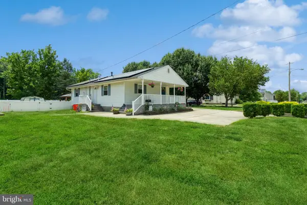 410 Erie Ave, PENNS GROVE, NJ 08069