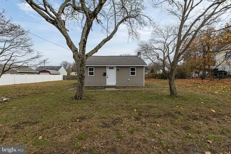 22 Aspen Dr, Pennsville, NJ 08070 - Image #3