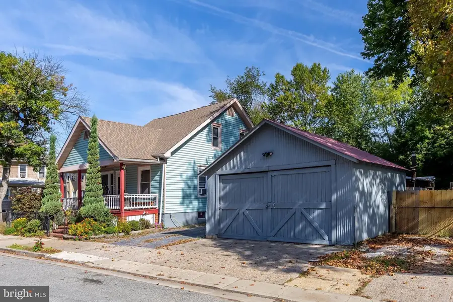 35 Railroad Ave, Penns Grove, NJ 08069 - Image #3
