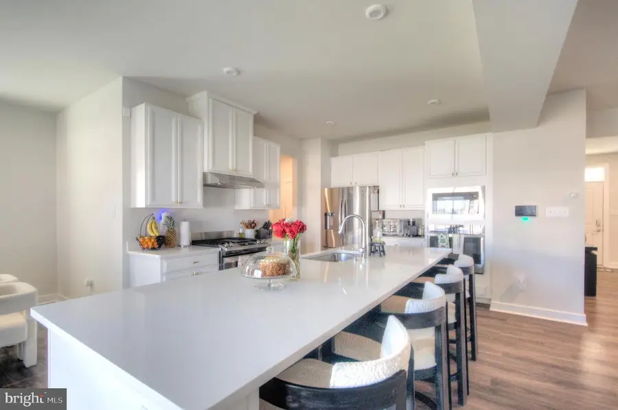 8 Eichmann Way, Woodstown, NJ 08098 - Image #3