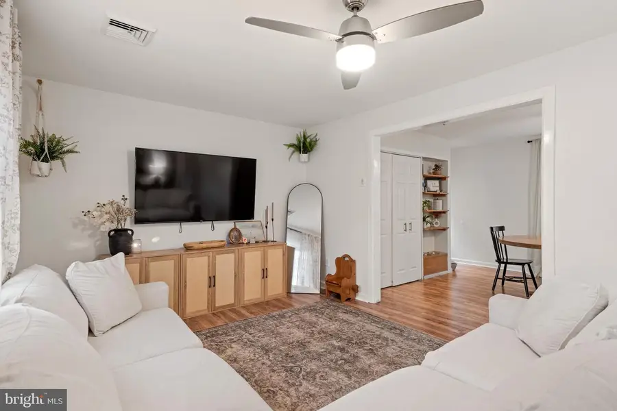 303 S Golfwood Ave, Carneys Point, NJ 08069 - Image #3