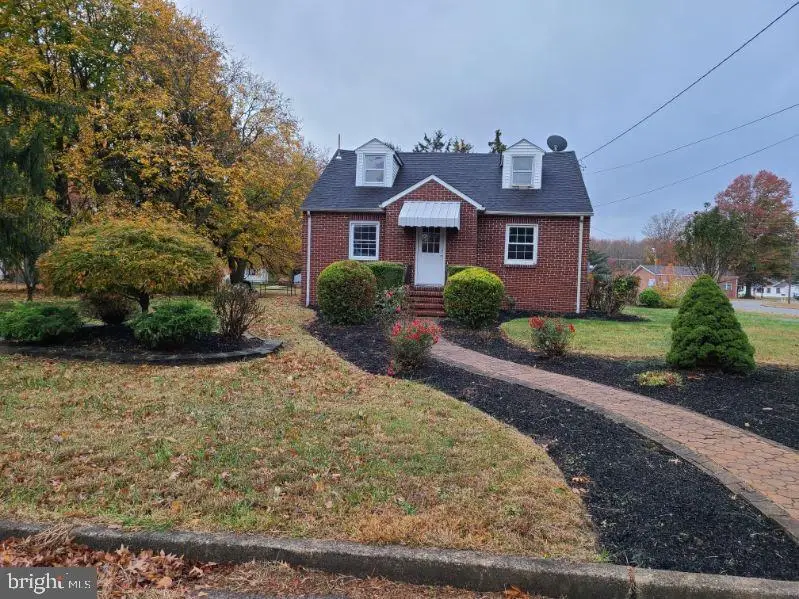 9 Sunset Ave, Pennsville, NJ 08070 - Image #1