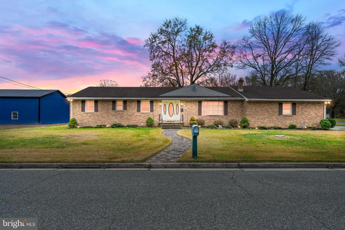 17 King St, Pennsville, NJ 08070 - Image #1