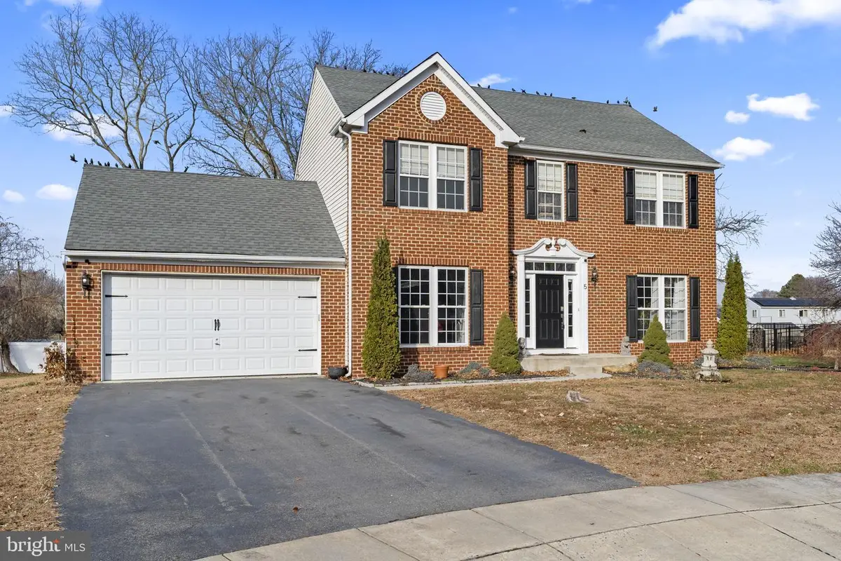 5 Panama Ct, Carneys Point, NJ 08069 - Image #1