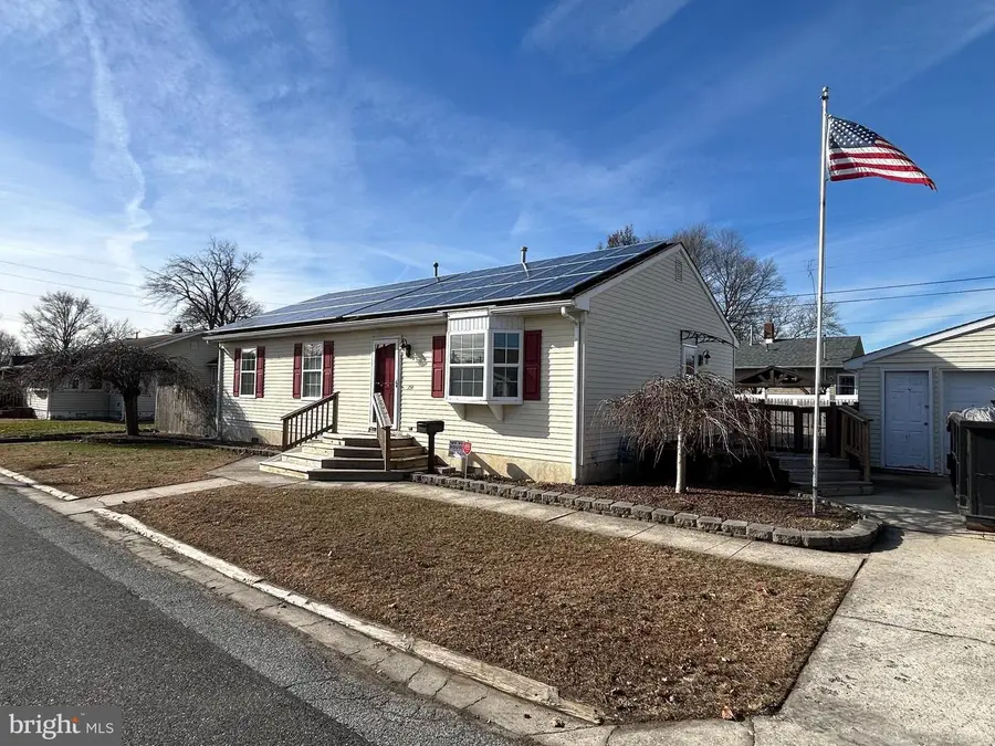 254 G St, Carneys Point, NJ 08069 - Image #2