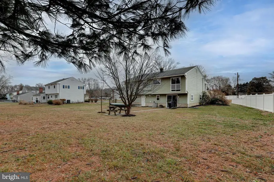 4 Old Forge Rd, Pennsville, NJ 08070 - #3